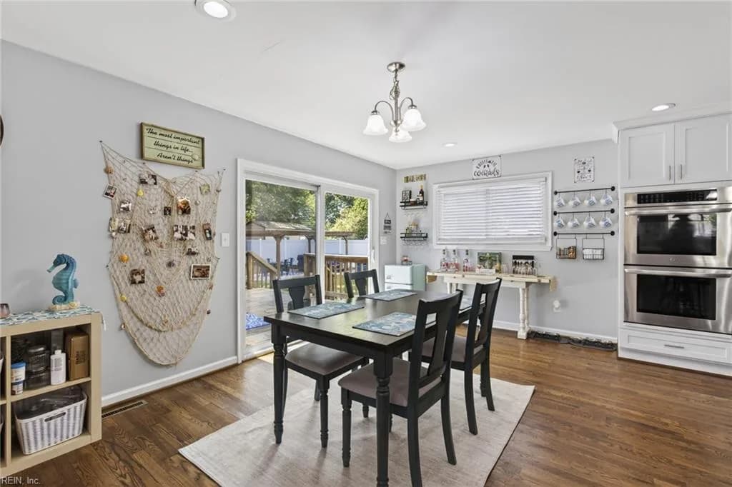 453 Caren DR, VIRGINIABEACH VA 23452 thumb 8