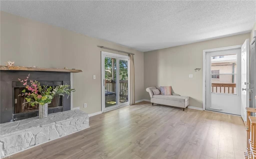 256 Portview AVE #D-2, NORFOLK VA 23503 thumb 6