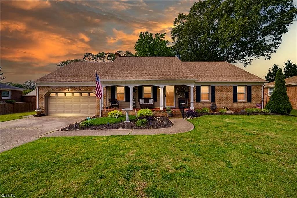 325 Parker RD, CHESAPEAKE VA 23322 - Main photo