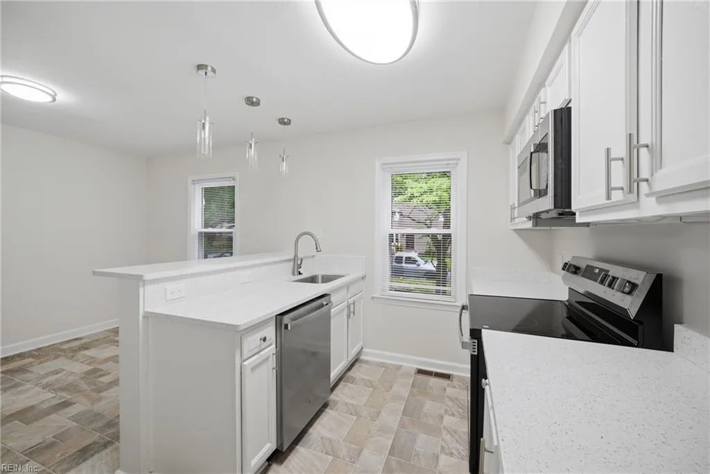1704 Tarrall AVE, NORFOLK VA 23509 thumb 10