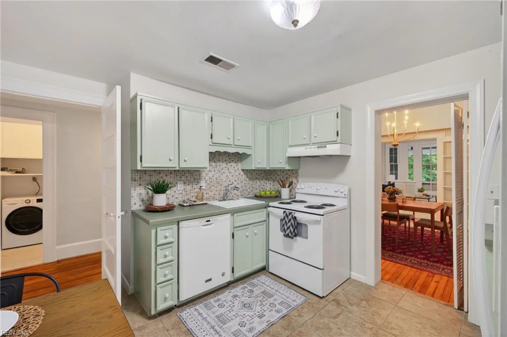 1005 Colonial AVE #2, NORFOLK VA 23507 thumb 10