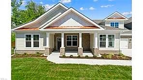 2144 Edwin DR, CHESAPEAKE VA 23322 - Main photo