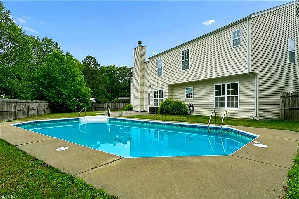 3928 Matthew CIR, WILLIAMSBURG VA 23185 - Photo 2