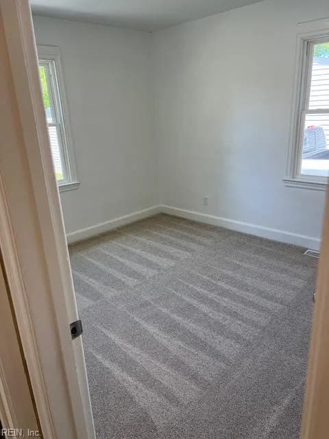 32 W Southampton AVE, HAMPTON VA 23669 thumb 11
