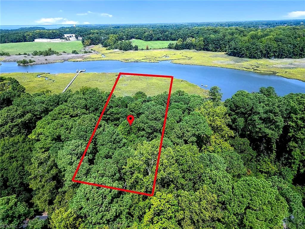 1350 Moyer RD, NEWPORT NEWS VA 23608 - Main photo