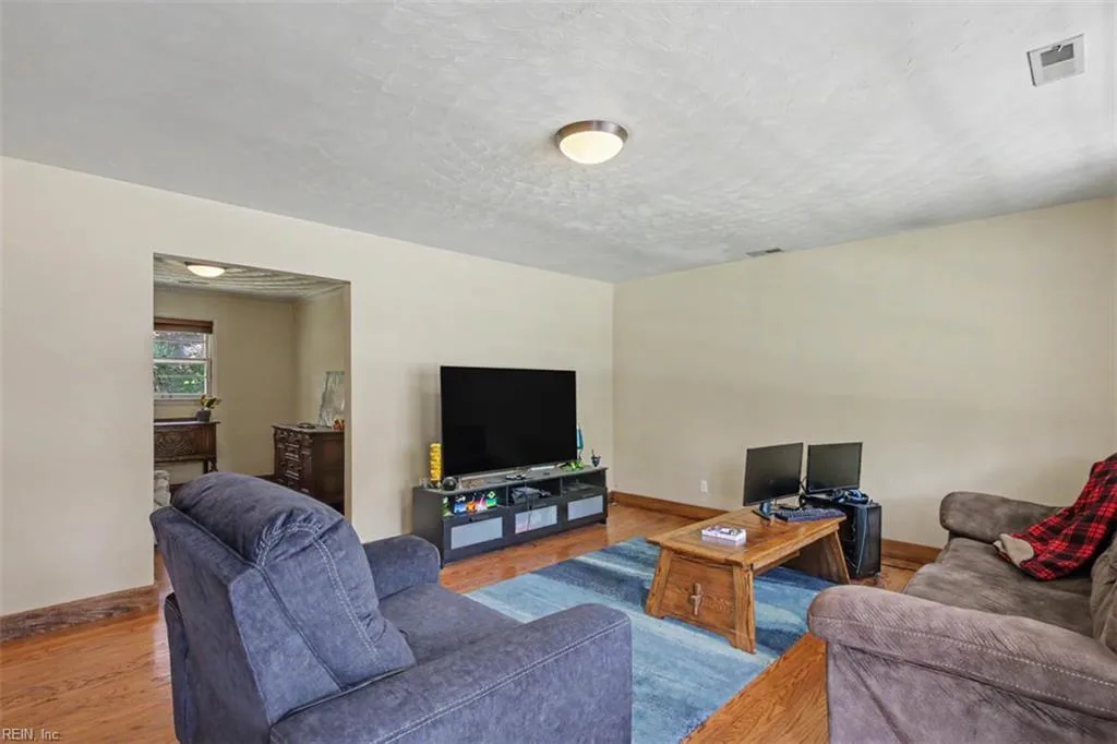 5216 Windermere AVE, NORFOLK VA 23513 thumb 9
