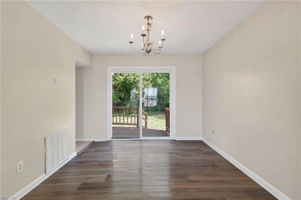331 47th ST, NEWPORTNEWS VA 23607 thumb 10