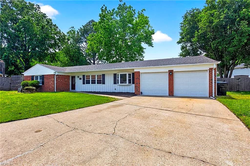 1429 Watercrest PL, VIRGINIA BEACH VA 23464 - Main photo