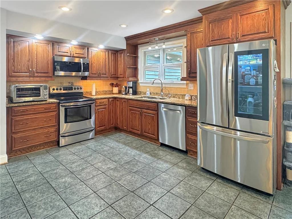 32 Valmoore DR, POQUOSON VA 23662 thumb 10