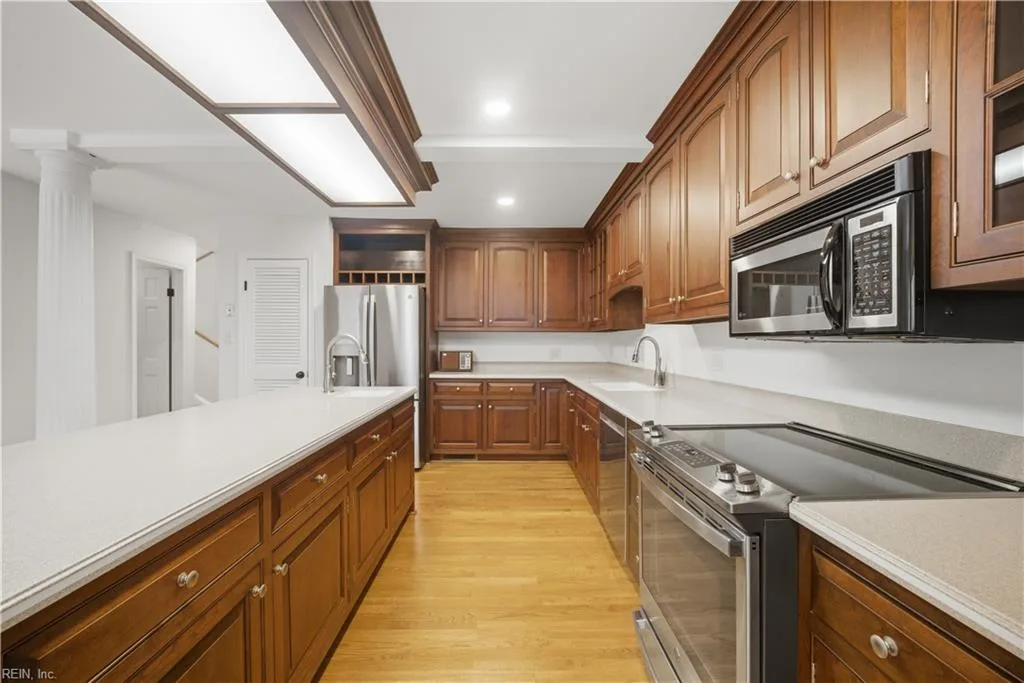 1213 Botetourt GDNS, NORFOLK VA 23517 thumb 10