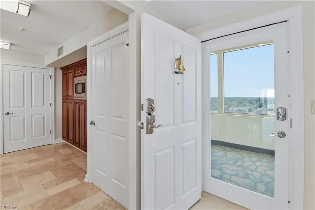 921 Atlantic AVE #1401, VIRGINIABEACH VA 23451 thumb 6