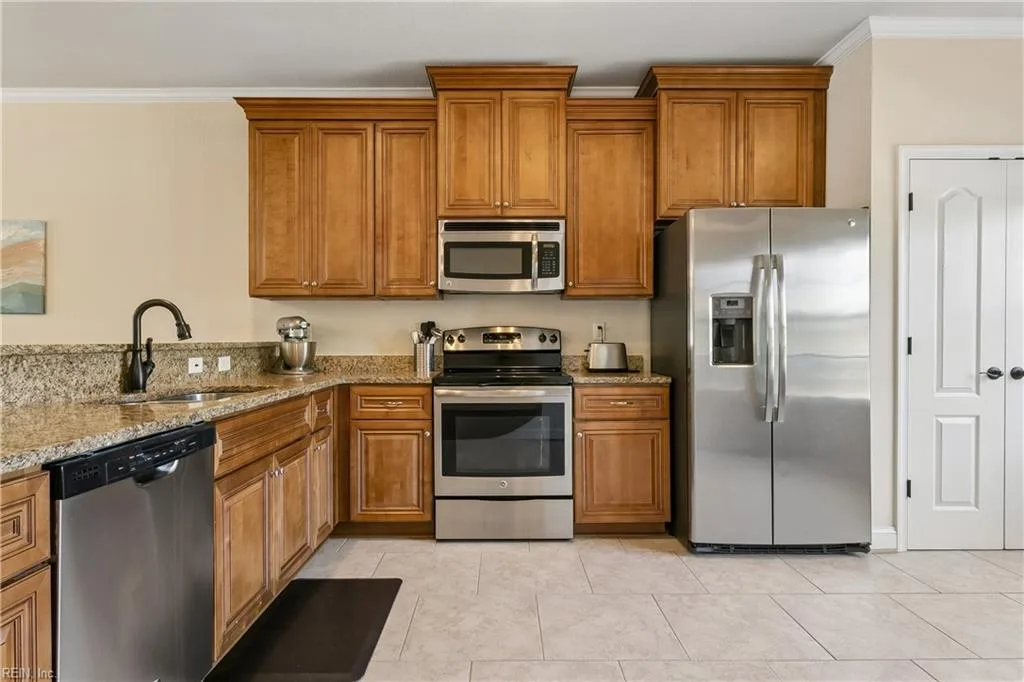7598 Villa CT, GLOUCESTERPOINT VA 23062 thumb 10