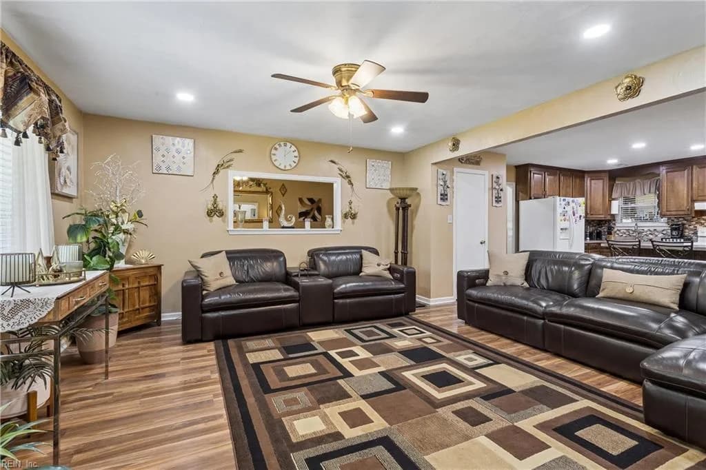 25 Old Church CIR, PORTSMOUTH VA 23703 thumb 9