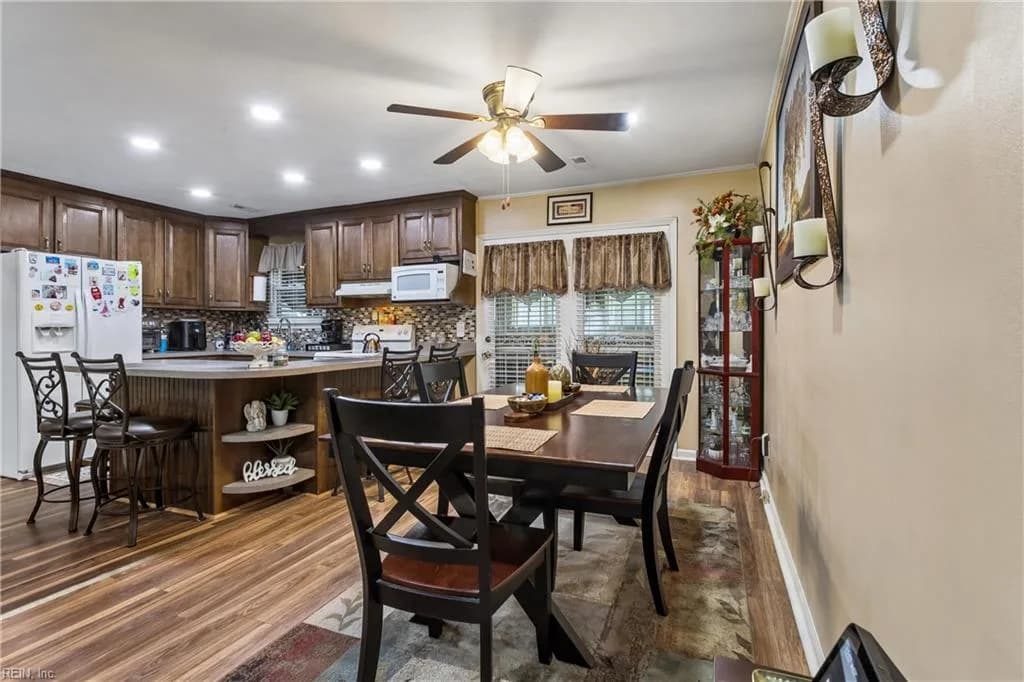 25 Old Church CIR, PORTSMOUTH VA 23703 thumb 10