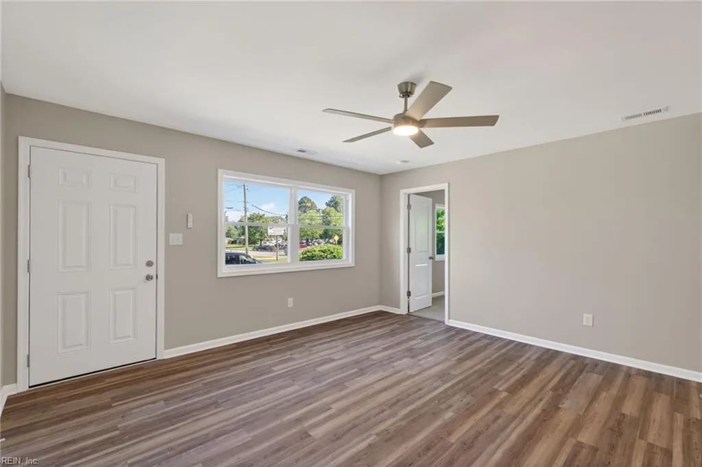 4832 82nd ST, HAMPTON VA 23605 thumb 8