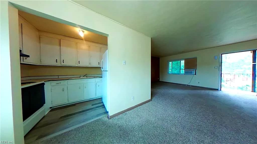 602 74th ST #11, NEWPORT NEWS VA 23605 - Photo 2