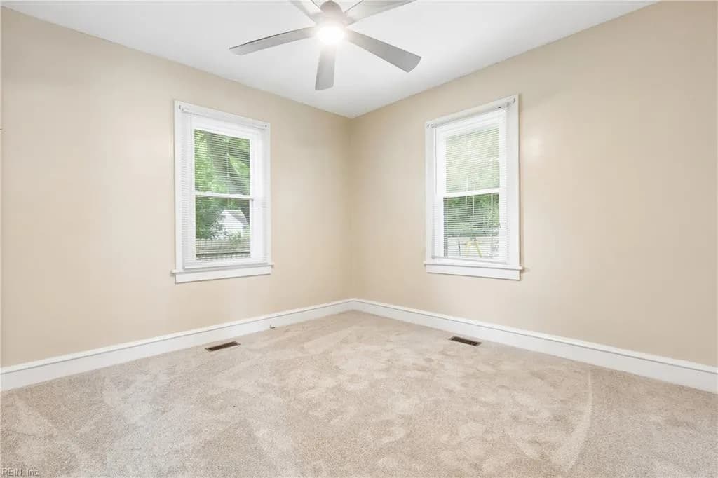 131 South AVE, NEWPORTNEWS VA 23601 thumb 10