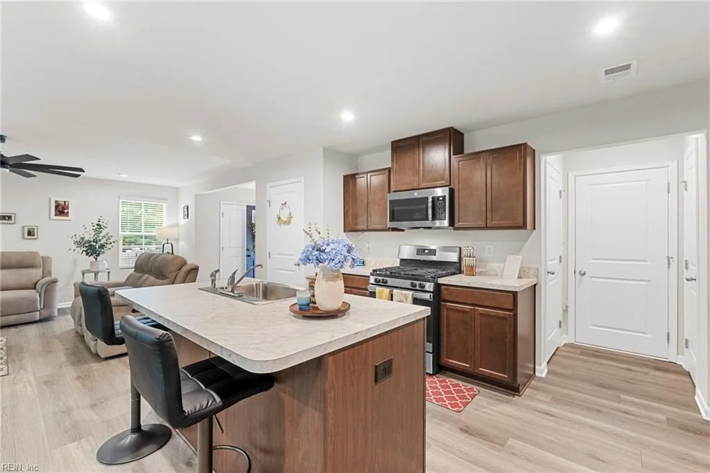 305 Lorraine DR, WILLIAMSBURG VA 23185 thumb 12