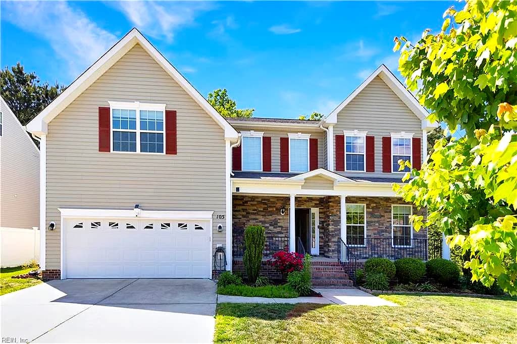 105 Crossing Waters WAY, YORKTOWN VA 23690 - Main photo
