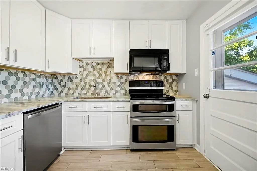 421 Cronin RD, VIRGINIABEACH VA 23452 thumb 12