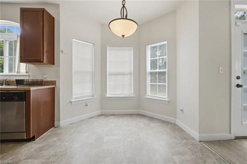 1423 Kemp Bridge LN, CHESAPEAKE VA 23320 thumb 10