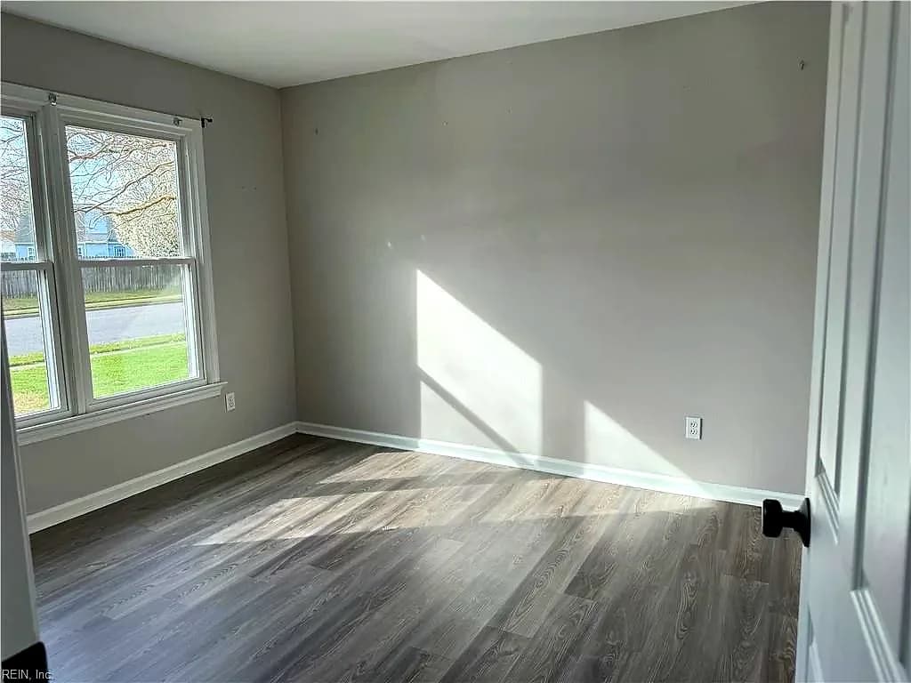 1004 Culver LN, VIRGINIABEACH VA 23454 thumb 9