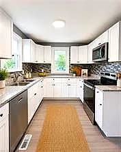 914 Widgeon RD, NORFOLK VA 23513 - Main photo