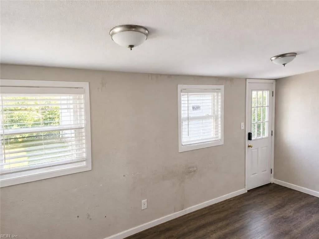 1903 Seward DR, HAMPTON VA 23663 thumb 11
