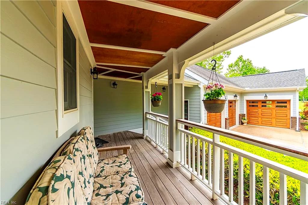 207 Megan LOOP, HERTFORD NC 27944 - Photo 3