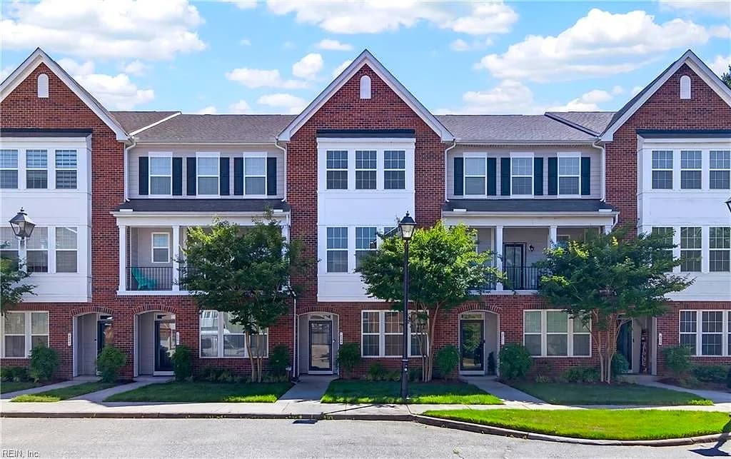 605 Petunia PL, NEWPORT NEWS VA 23602 - Main photo