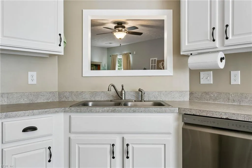 5709 Peter Van Wirt WAY, WILLIAMSBURG VA 23188 thumb 11