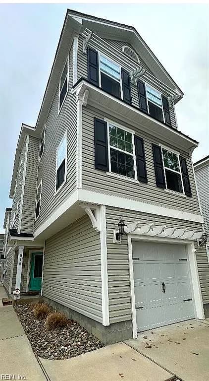918 13th ST, VIRGINIA BEACH VA 23451 - Photo 2