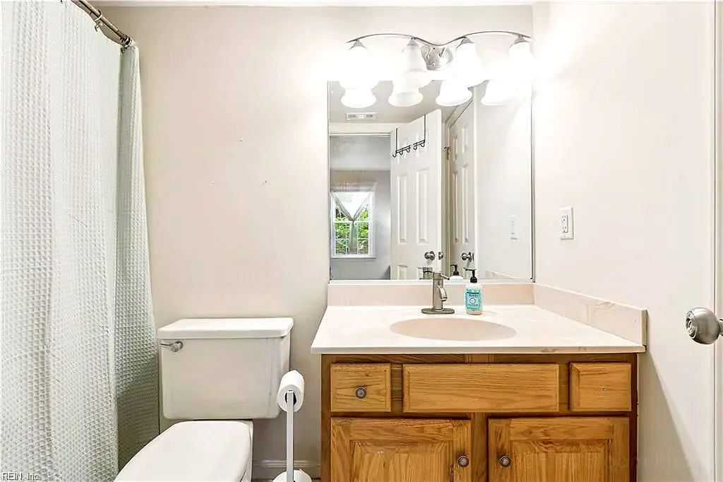 1304 Stockley GDNS #507, NORFOLK VA 23517 thumb 10