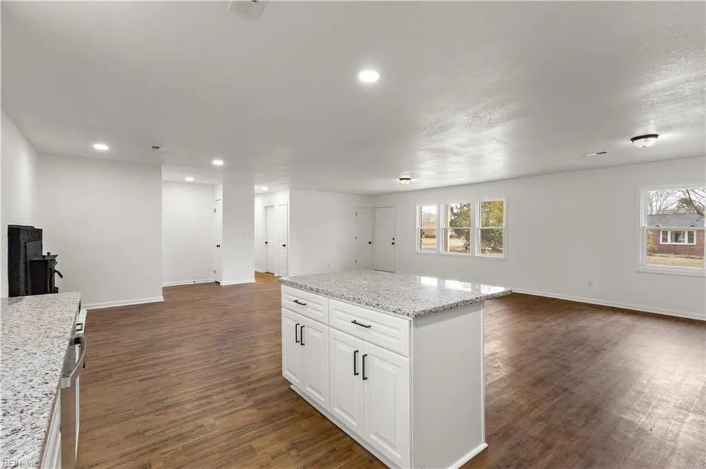 3025 Woodlawn DR, SUFFOLK VA 23434 thumb 12