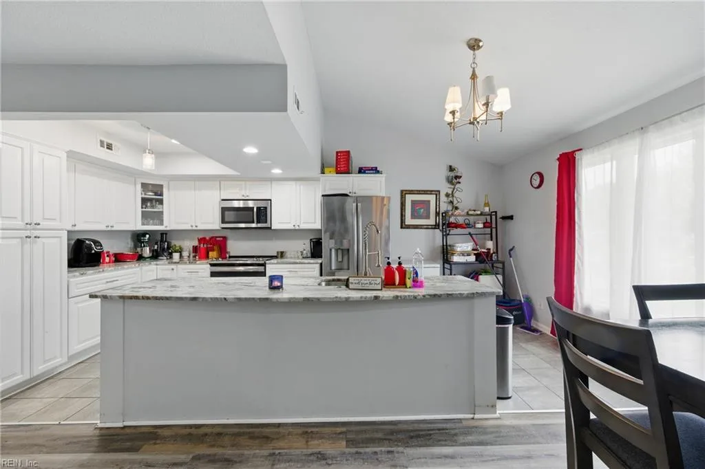1605 Sweet Bay CT, VIRGINIABEACH VA 23464 thumb 8