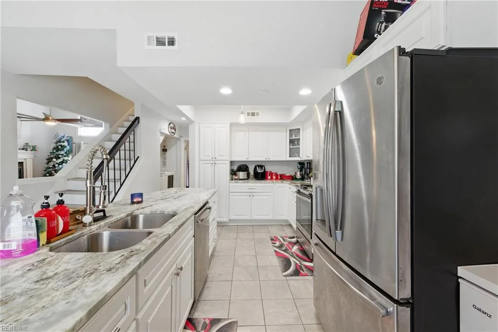 1605 Sweet Bay CT, VIRGINIABEACH VA 23464 thumb 9