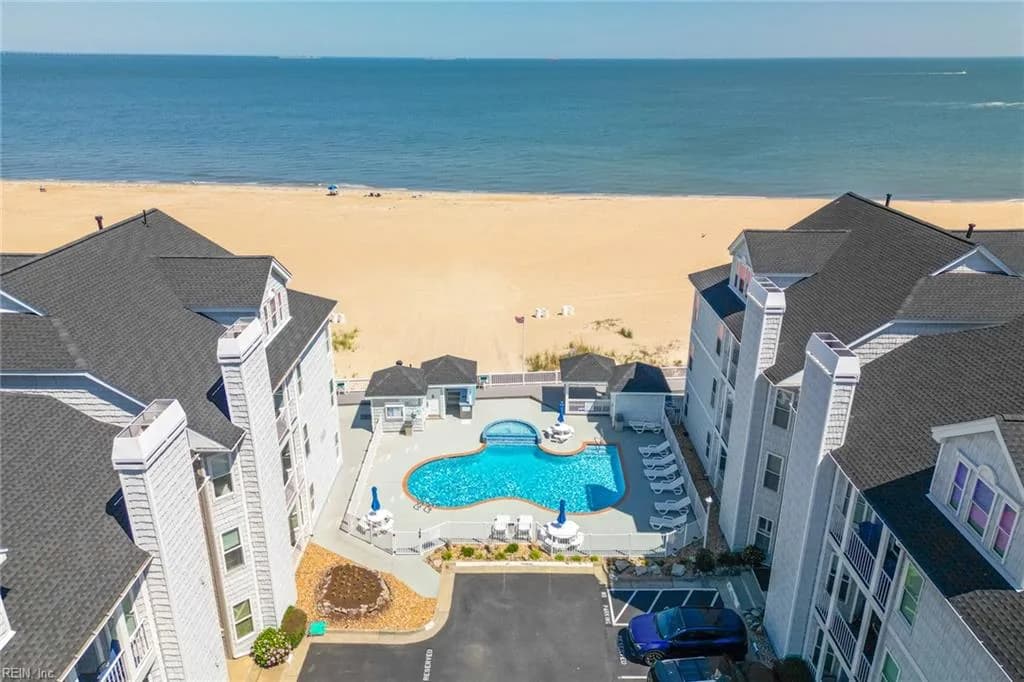 2313 Beach Haven DR #104, VIRGINIA BEACH VA 23456 - Main photo