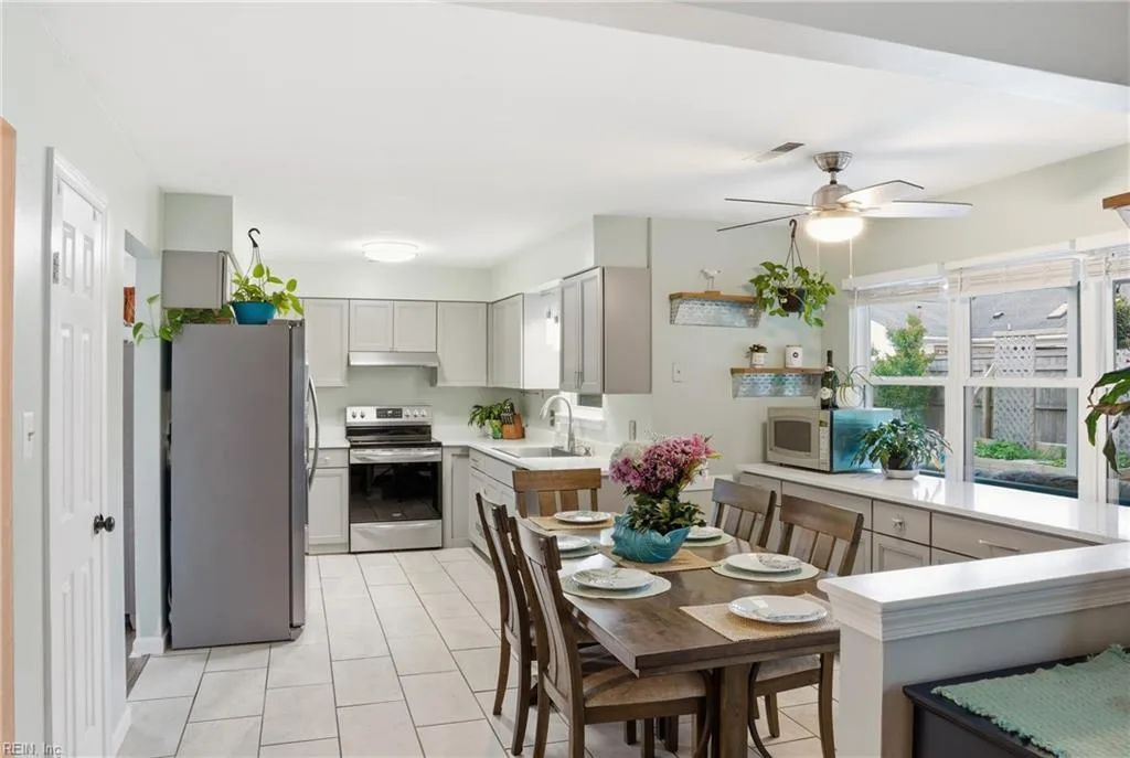 1241 Mozart DR, VIRGINIABEACH VA 23454 thumb 10