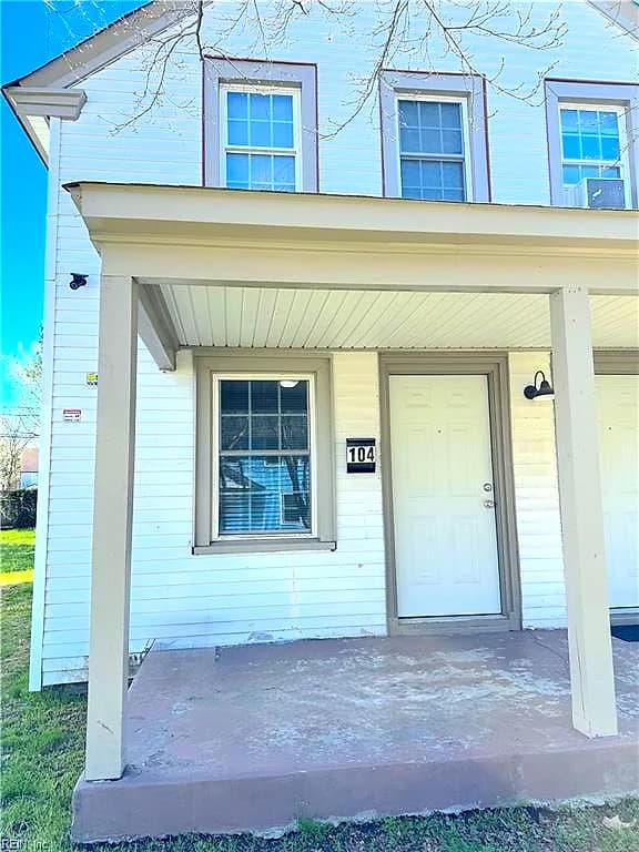 104 Cushing ST, PORTSMOUTH VA 23702 - Main photo