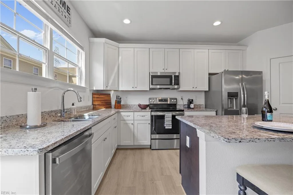 2418 Fieldsway DR, CHESAPEAKE VA 23320 thumb 8