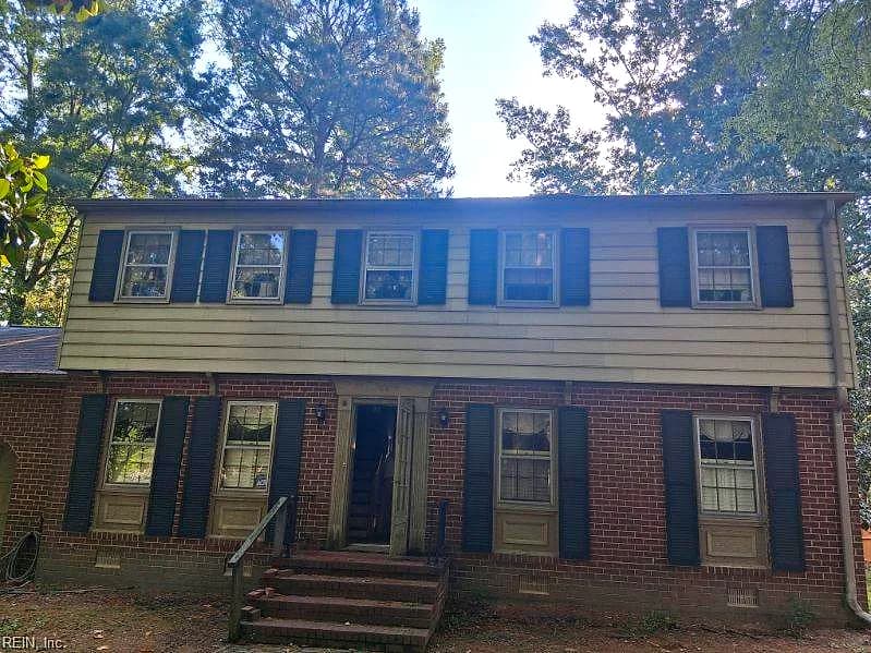 44 E Governor DR, NEWPORT NEWS VA 23602 - Main photo