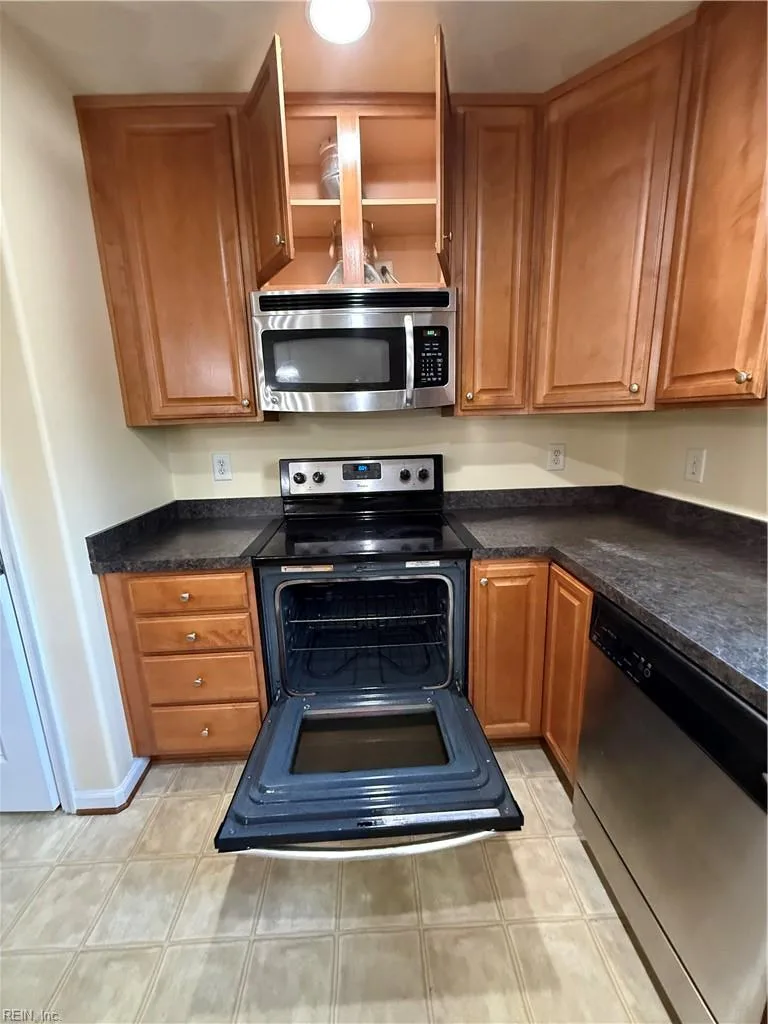 5565 Taylors Walke LN, VIRGINIABEACH VA 23462 thumb 7
