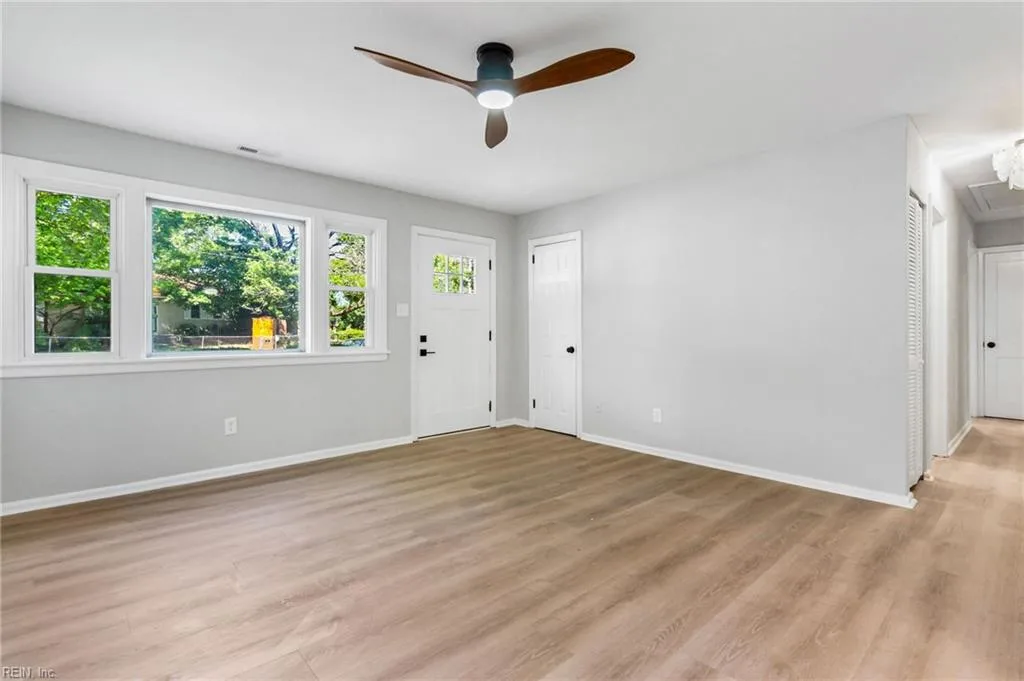 1541 Virgilina AVE, NORFOLK VA 23503 thumb 8