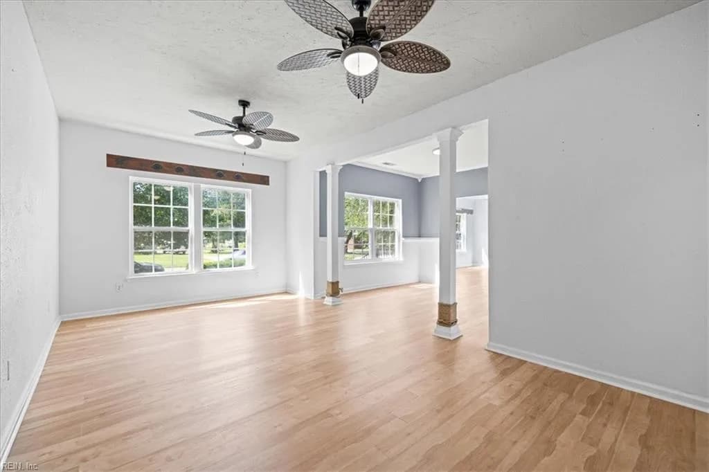 725 Beach RD, HAMPTON VA 23664 thumb 11