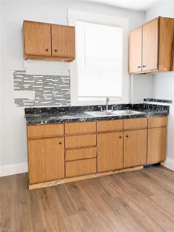 320 W 27th ST, NORFOLK VA 23517 thumb 11