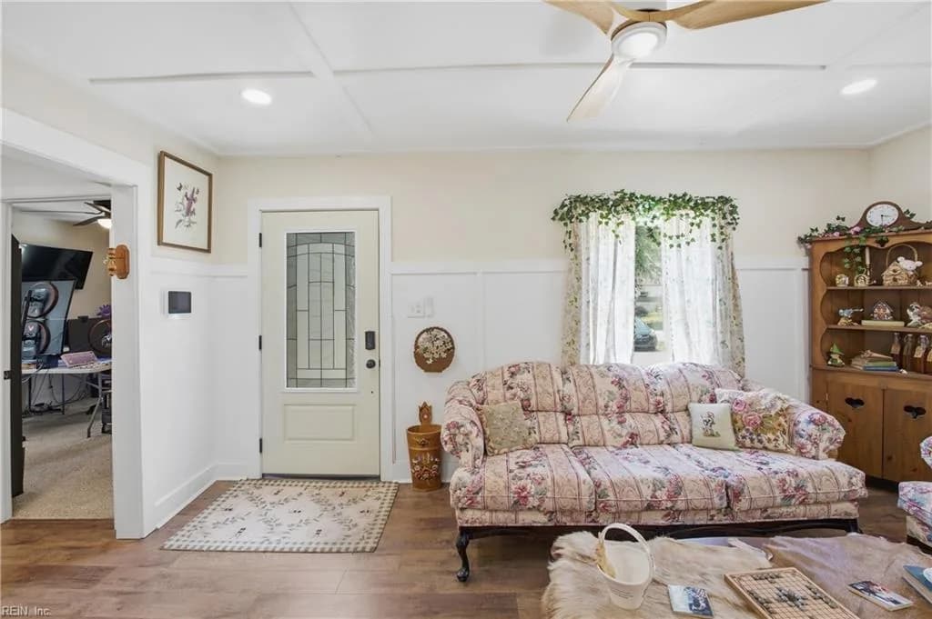 23 Clover ST, HAMPTON VA 23669 thumb 12