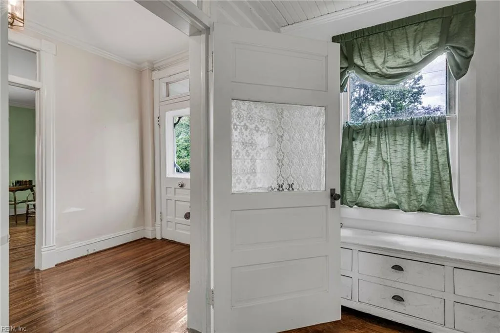 210 Watling ST, URBANNA VA 23175 thumb 12