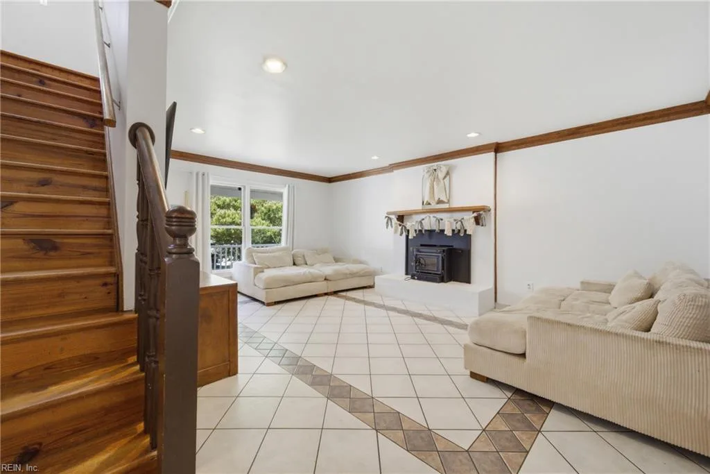 218 Pinecliffe DR, COLONIALHEIGHTS VA 23834 thumb 6