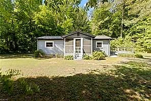 13616 John Clayton Memorial HWY, NORTH VA 23128 - Main photo