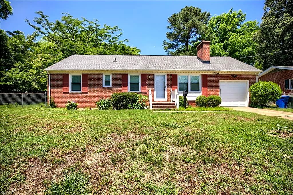 40 Bonita DR, NEWPORT NEWS VA 23602 - Main photo